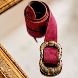 Elegant Pink Belt with Gold Buckle